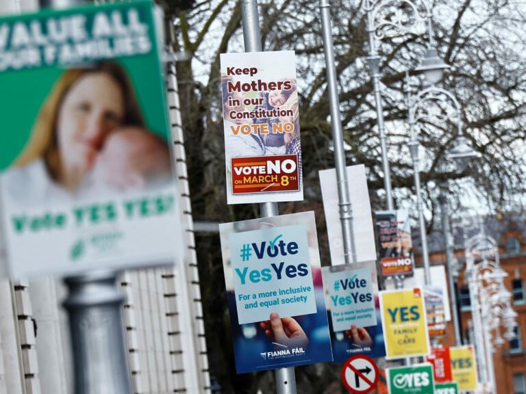 L'Irlanda boccia il referendum sulla "nuova famiglia".