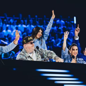 GIORGIA_PAOLA_LAURO_JAKE_FRANCESCO_XF25_PhVirginiaBettoja_9630_Ed (1)