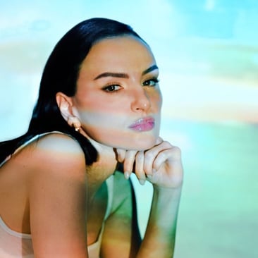 ARISA_© Silvia Violante Rouge