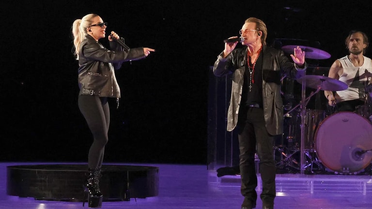 Lady Gaga e gli U2 insieme sul palco