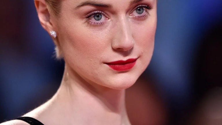 Elisabeth Debicki 30 ore di trucco per diventare Lady Diana