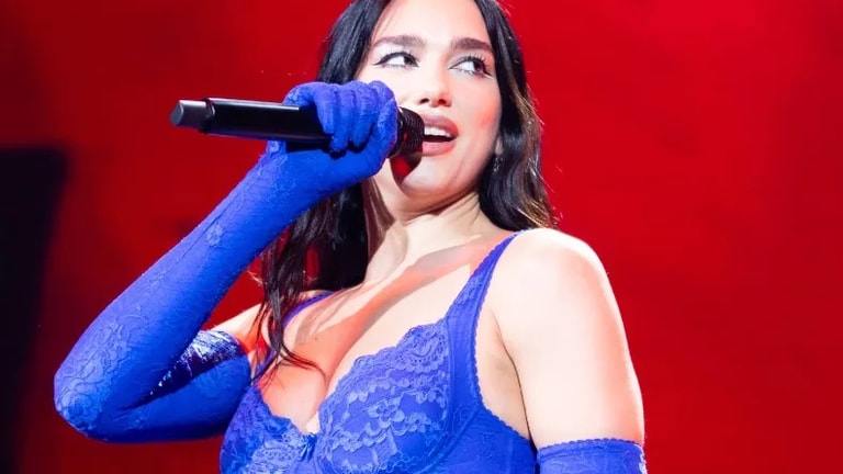 Dua Lipa: odiosi i comportamenti delle band brit pop