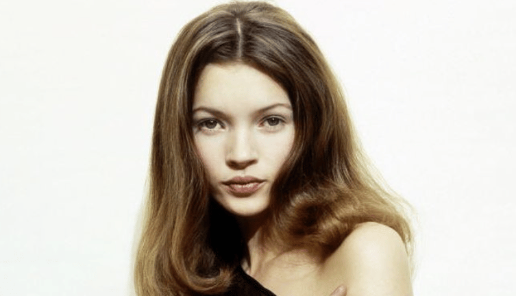 Kate Moss: 50 anni di bellezza