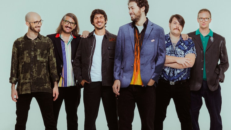 "Hallo World" è il nuovo album dei Pinguini Tattici Nucleari