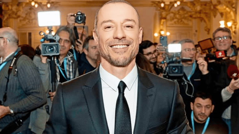 Stefano Accorsi: “Proteggiamo troppo i nostri figli”