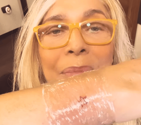Mara Venier: primo tatuaggio a 73 anni.