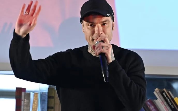 Fedez perde Muschio Selvaggio ma poi smentisce