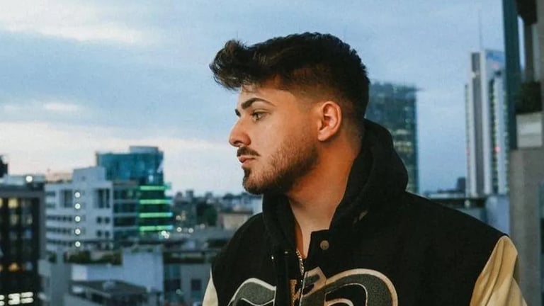 Kina, oltre 1 miliardo su Spotify con un brano originale