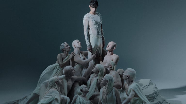 Achille Lauro Comuni Immortali_Ph. Nicholas Fols