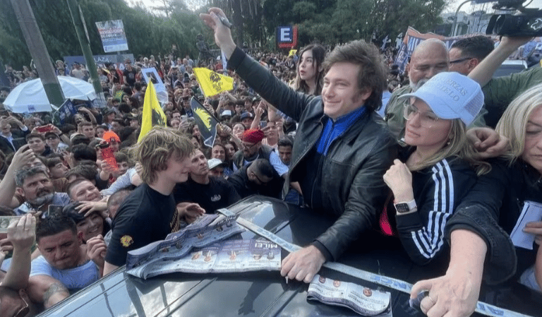 Javier Milei candidato alle elezioni presidenziali Argentina