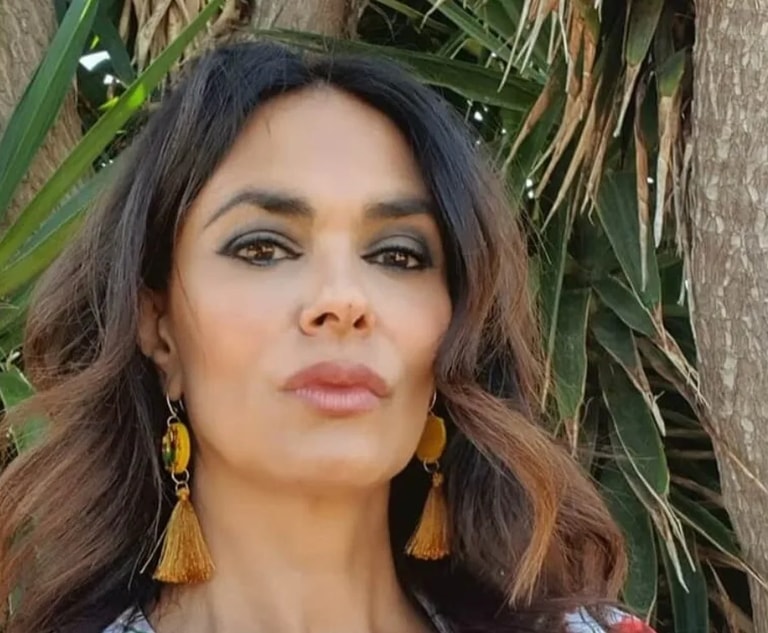 Maria Grazia Cucinotta in un'intervista: “In amore non si perdona se c’è violenza. In quel caso meglio un calcio in culo”.