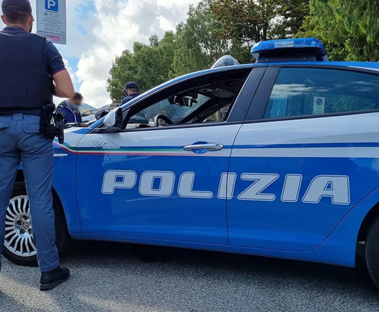 Addio al celibato finisce male: denunciati in sei.