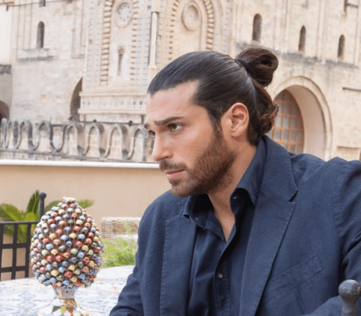 Can Yaman: "Sento che il peso della responsabilità è enorme"