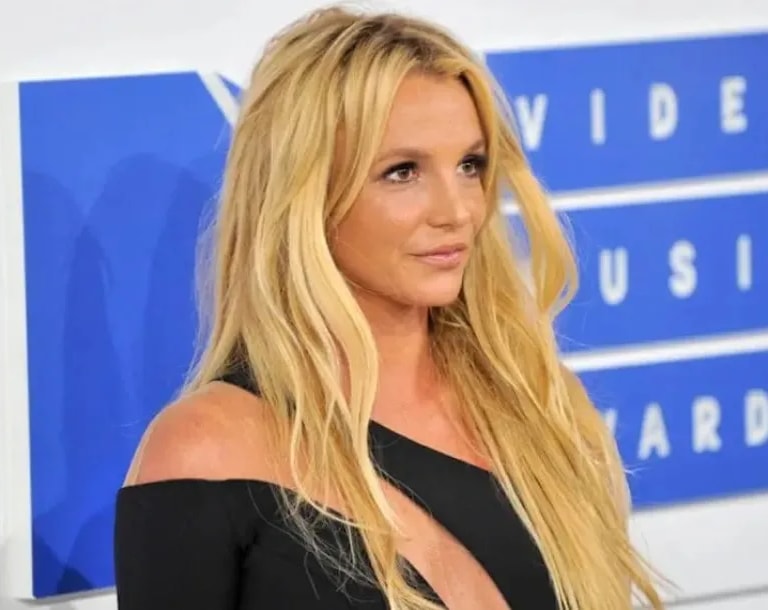 Britney Spears a Timberlake: "Mi dispiace"