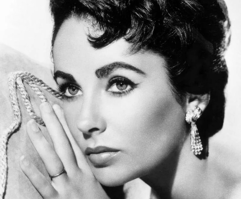 Kim Kardashian e la docuserie su Elizabeth Taylor