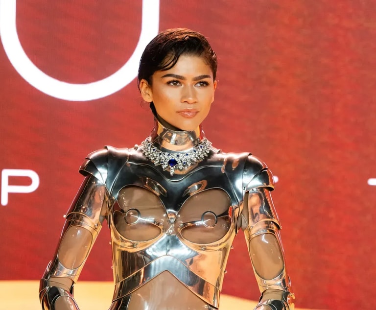 Zendaya-robot dà spettacolo a Londra.