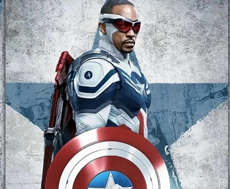 “Captain America 4”, svelato il nuovo costume di Sam Wilson