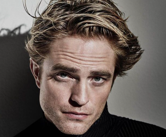 Robert Pattinson vendeva riviste porno a scuola.