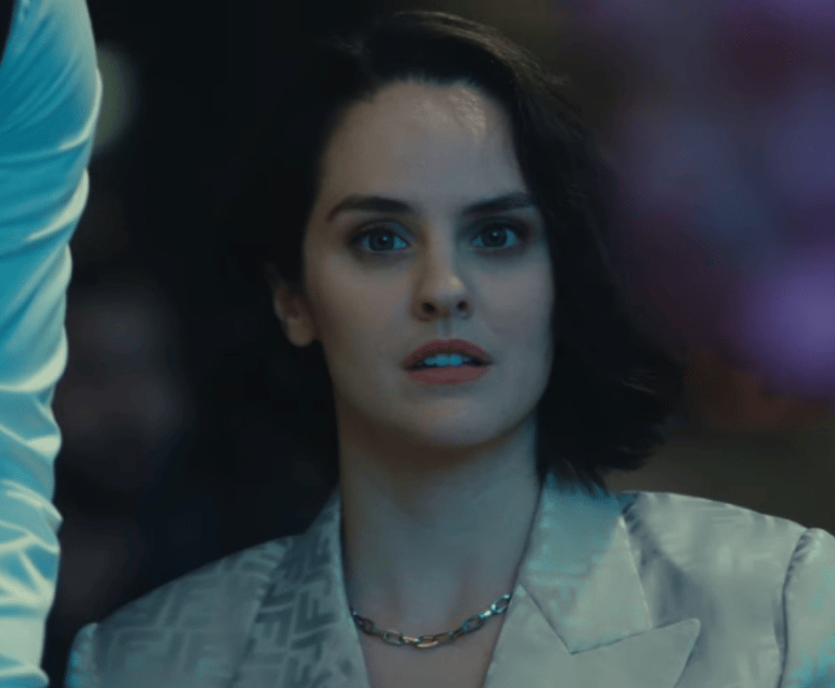 "Emmanuelle", il trailer del remake erotico