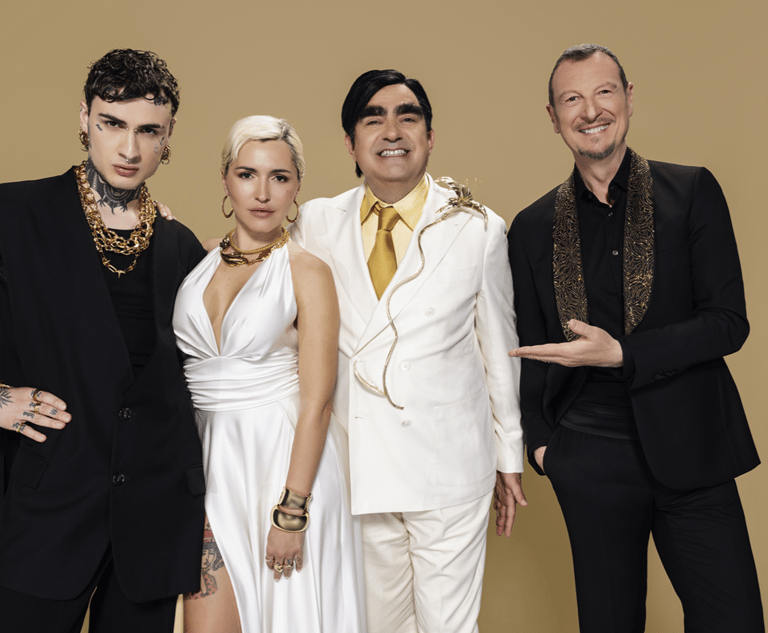 Amedeus conduce "Like a Star"