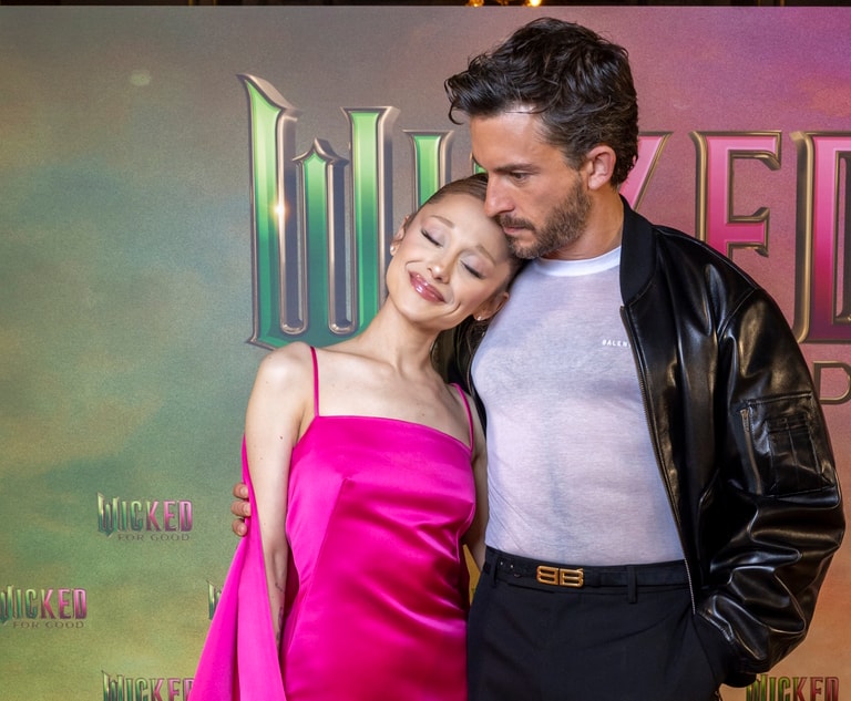 Wicked Ariana e Jonathan Bailey