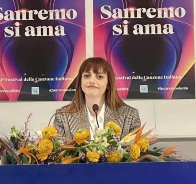 Annalisa: “Ai giovani suggerisco di non mollare mai“