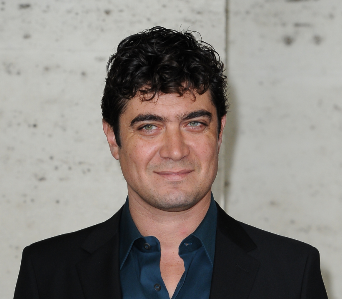 Riccardo Scamarcio A 12 anni ho distrutto l'auto di papà