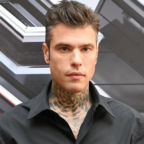 Fedez Sesso o soldi Non si può avere l'uno senza l'altro