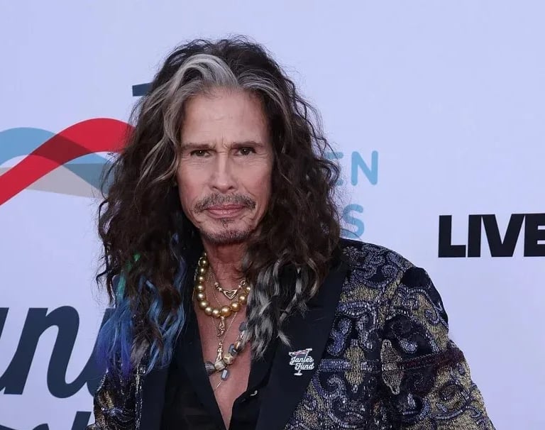 Steven Tyler è guarito, gli Aerosmith riprendono il tour