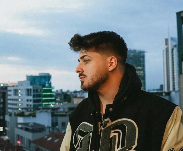 Kina, oltre 1 miliardo su Spotify con un brano originale