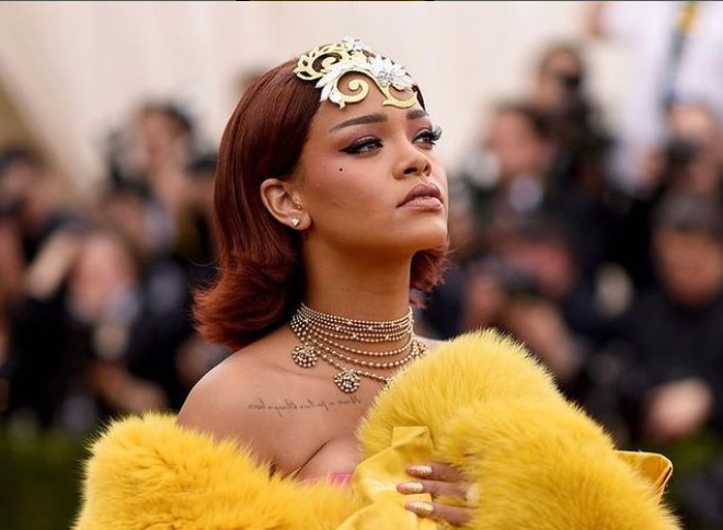 Rihanna: "Il red carpet è casa mia".