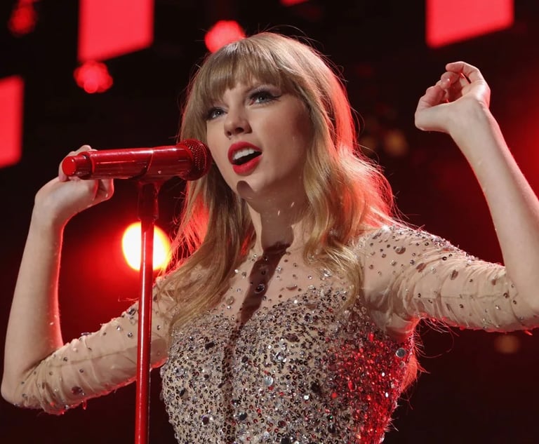 Taylor Swift al 1° posto con 1.914.000 copie vendute