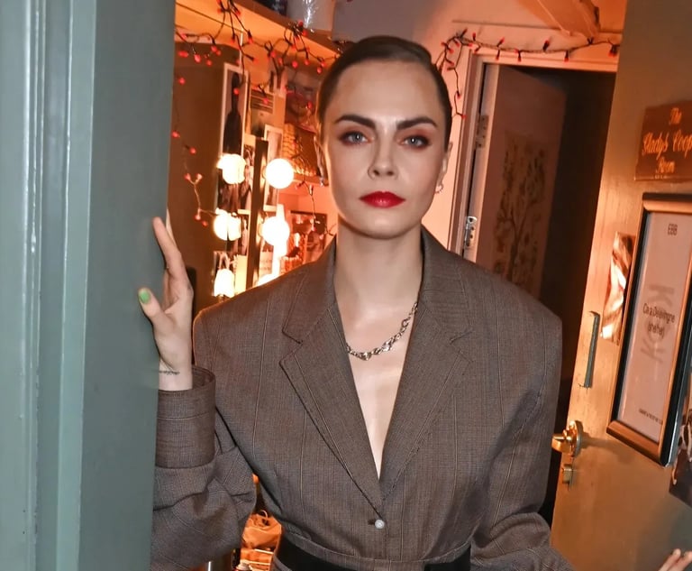 Cara Delevingne: "Ho smesso con l'alcol"