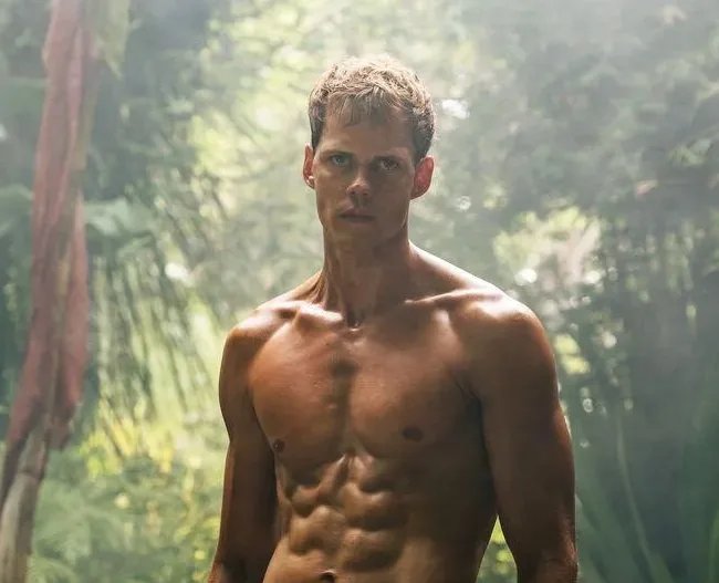 "Boy Kills World" di Moritz Mohr.