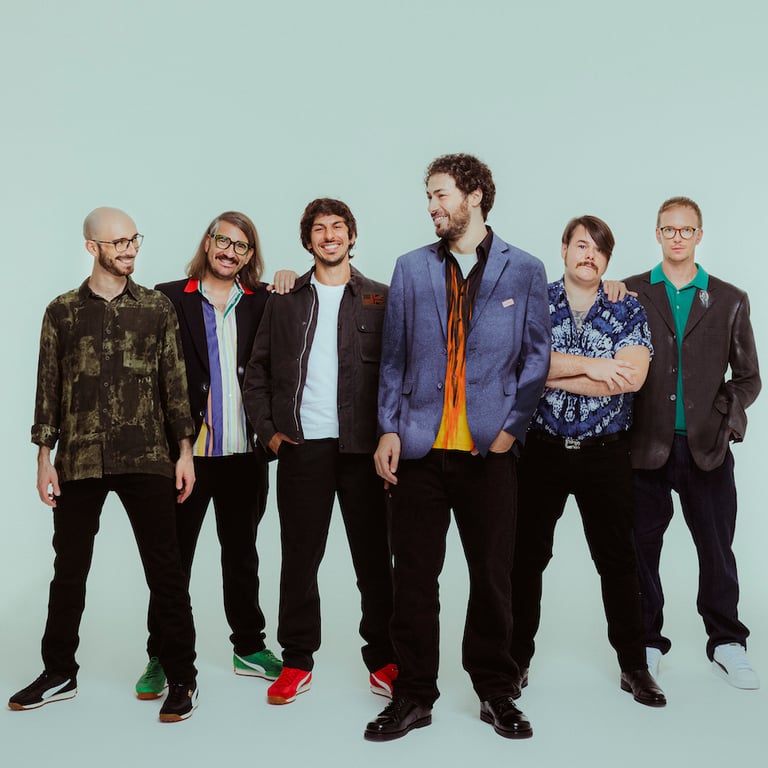 "Hallo World" è il nuovo album dei Pinguini Tattici Nucleari