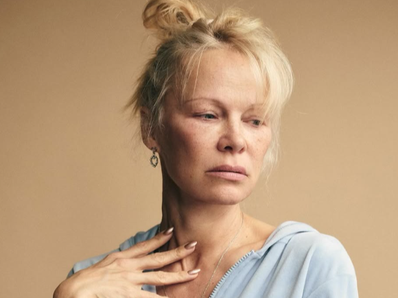 Pamela Anderson: "Mi vivo quasi come uno stereotipo"