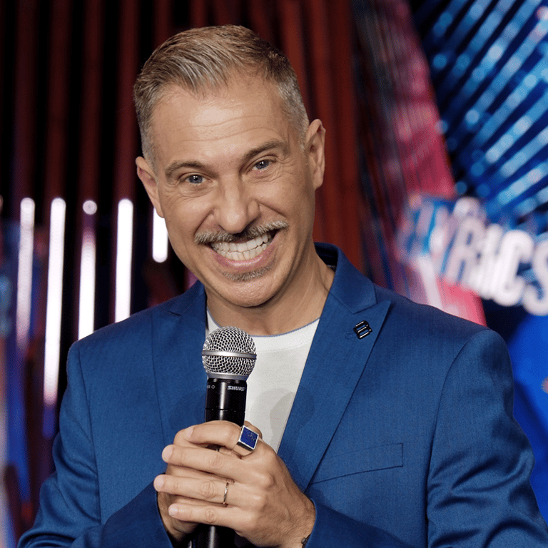 Gabriele Corsi conduce “Don’t Forget The Lyrics – Stai sul pezzo”